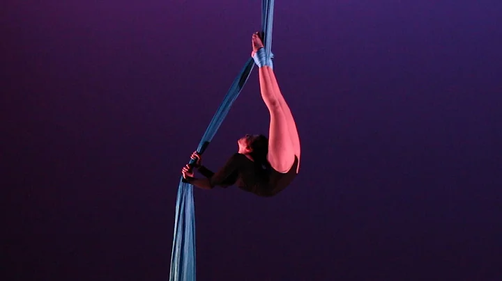 Jennifer Wilkins | Aerial Silks Performance | Hope...