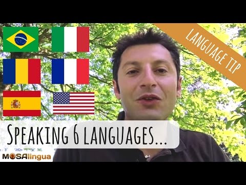 Italian polyglot speaking 6 languages (with SUBTITLES)