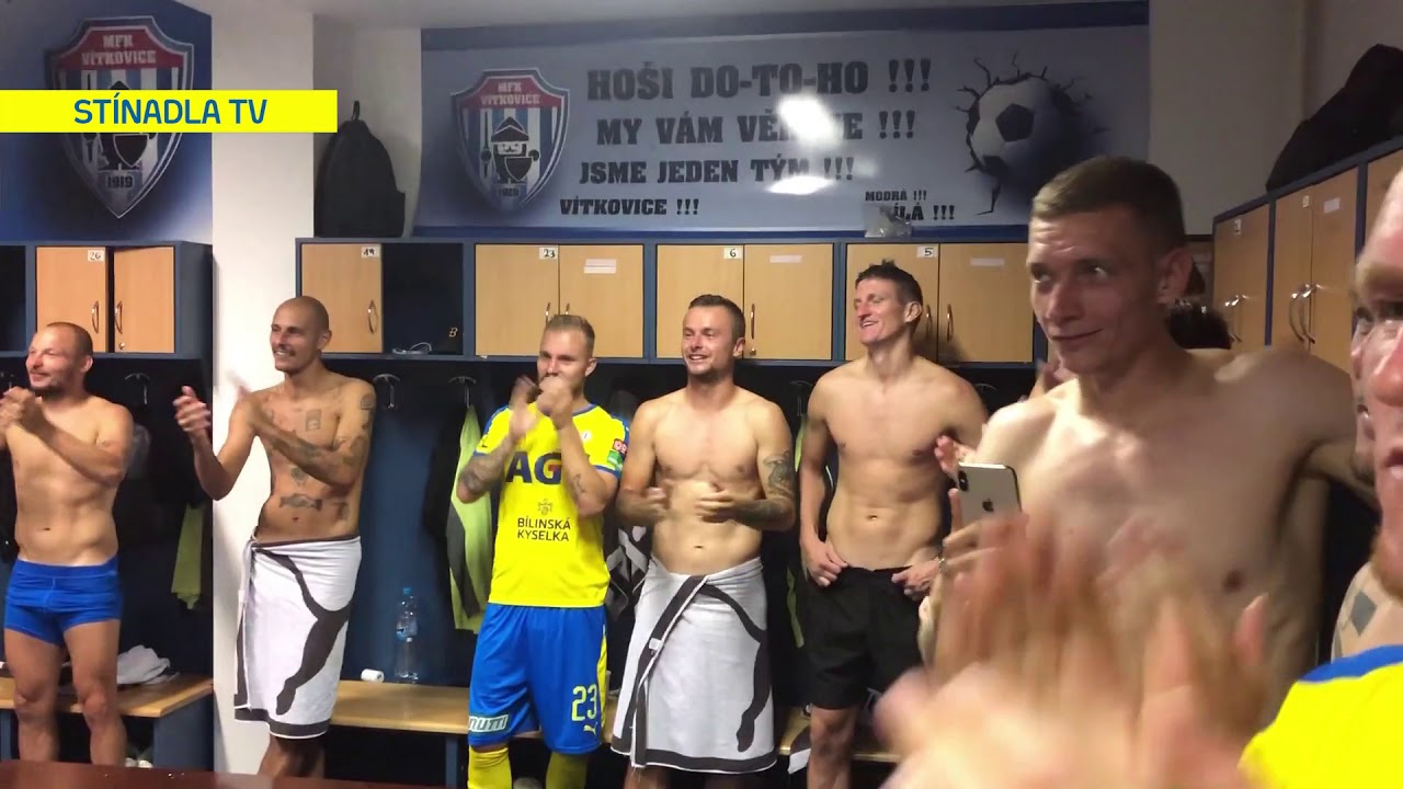 Vítězný pokřik z teplické kabiny po výhře na Baníku (26.7.2019)