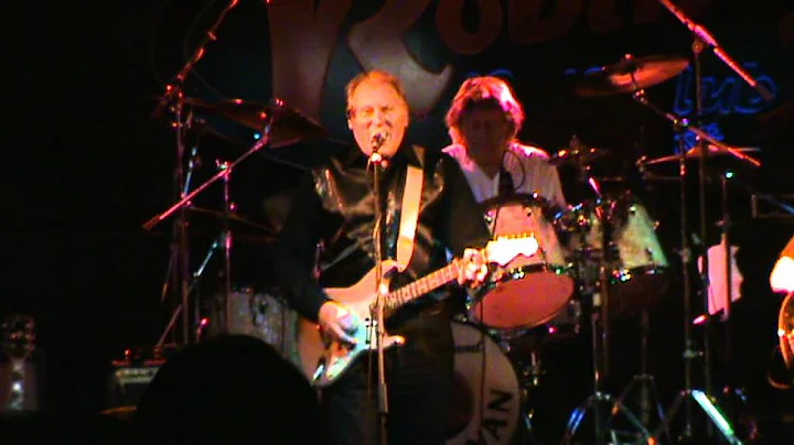 Geoff Turton - He's In Town @ The Robin 2, Bilston