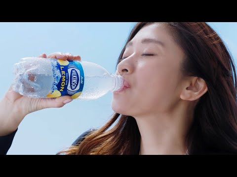 Asahi WILKINSON LEMON ウィルキンソン タンサン レモン CM 「私のレモン。」篇 15秒