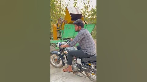 Tractor Se Aave Kadi Aave Bullet Se😅 #youtubeshorts #shortvideo #jaat #haryana #tractor #bullet