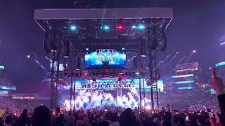 roman reigns entrance at wrestlemania 40 night 2