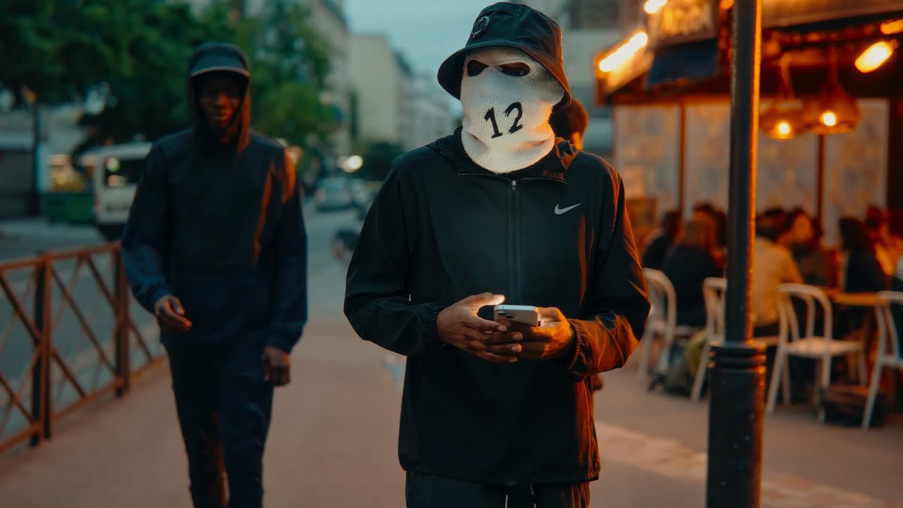 Watch BORO 700 - DAVAÏ on YouTube Watch BORO 700 - DAVAÏ on YouTube