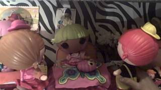 Pita Meets Trouble & Red