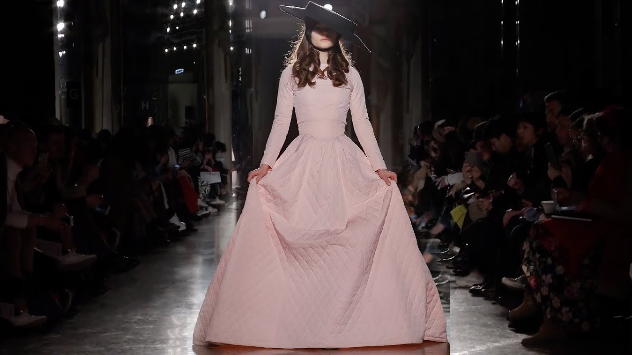 Chika Kisada | Fall/Winter 2019/20| Milan Fashion Week