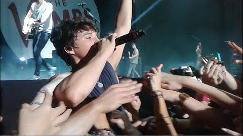 The Vamps - Oh, Cecilia(Breaking my heart) (Live)