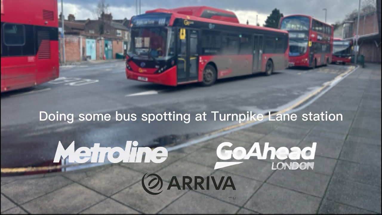 Some more bus spotting at Turnpike Lane 