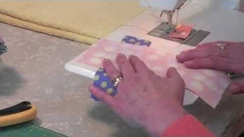 CRAZY LOG CABIN - Sewing #3 Log (#13 of 22 videos) - LearnHowToQuilt.com CLASSES