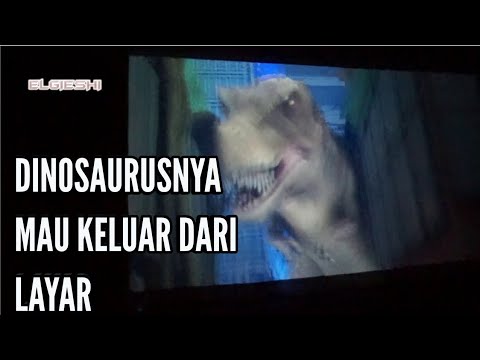 Video: Layar Bioskop Telah Dibuat Sehingga Anda Dapat Menonton Film 3D Di Bioskop Tanpa Kacamata - Pandangan Alternatif