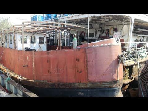 Houseboat Omala  | Ep.1 | Tour of the boat