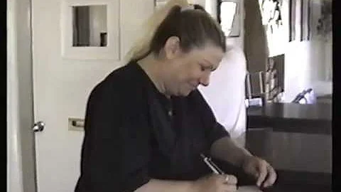7517 - Debbie At Work