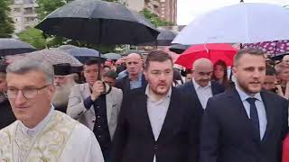 Hiljade vjernika u litiji ulicama Nikšića, video Željko Šapurić