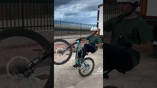 3 Ways To Go Up A Curb On A Bike