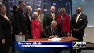 Governor Deal signs largest state DFCS budget at 25 9 million