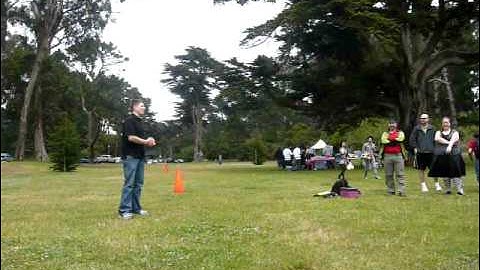 XKCD Randall Munroe surprising his fans at the MEETUP