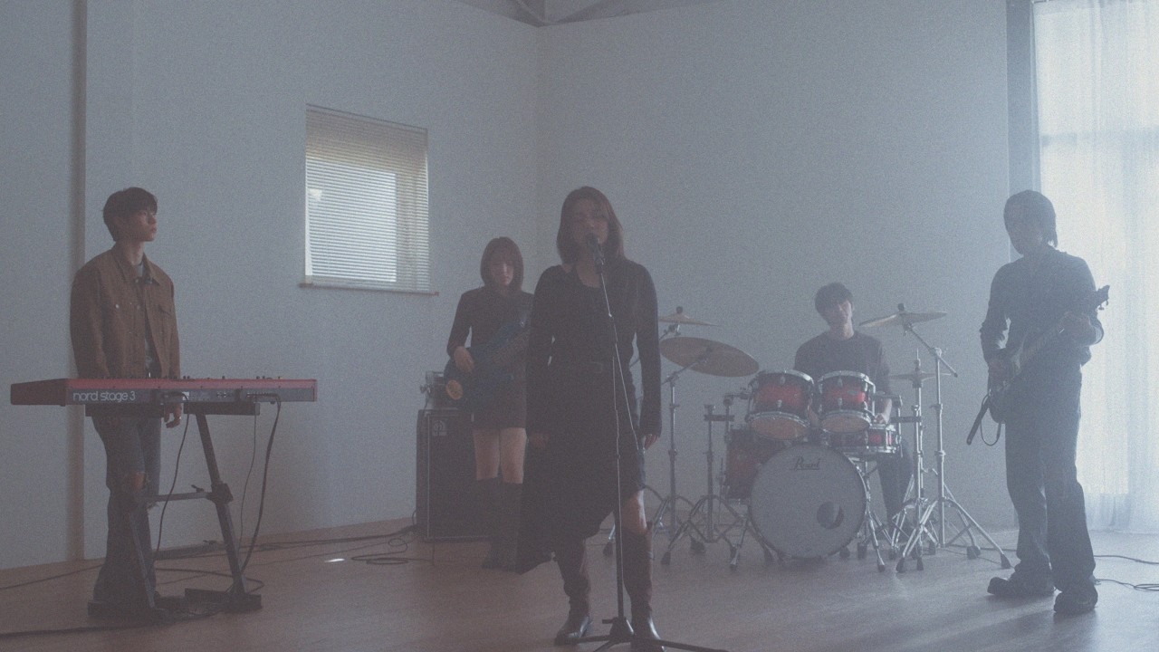 Ailee Band 1ST SINGLE ‘Feelings’ Teaser
