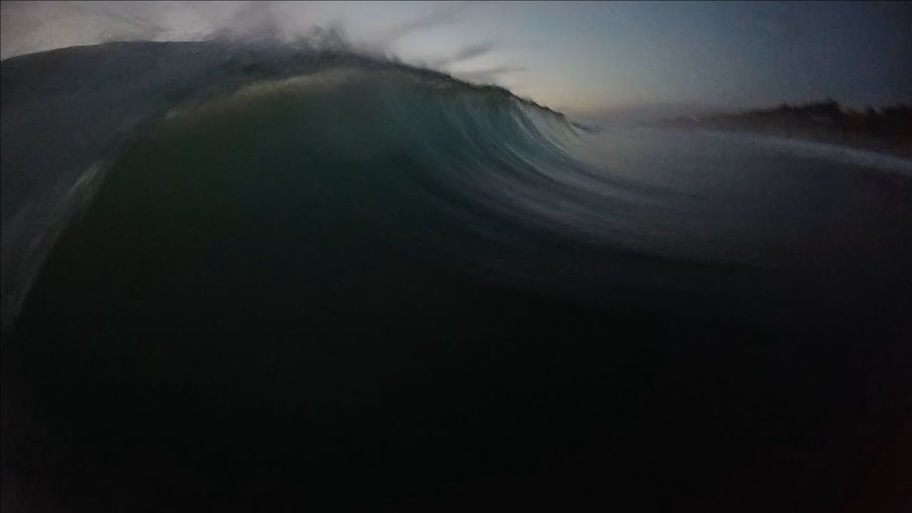 Solo surfing sick beachbreak from sunset to last light (south torrey pines)