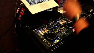 Denon DN-MC6000 MOBILE DJ SETUP