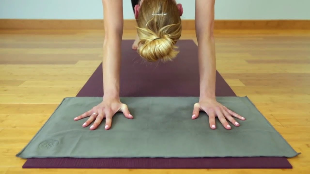 Manduka Equa イークア ヨガマットタオル L ヨガラグ Equa Yoga Mat Towel マンドゥカ ヨガグッズ 滑らない 大きいサイズ 22ss A 60 1 Puravida プラヴィダ ヨガ フィットネスショップ プラヴィダ ヨガウェア ヨガマット