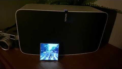 Album art from currently playing Sonos track on a tiny, beautiful, always on stand-alone display