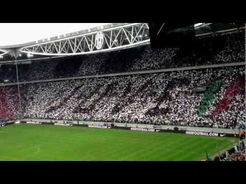 Inno Juve da brividi e Annuncio Formazione: Juventus-Atalanta - scudetto Num.30 13/5/2012