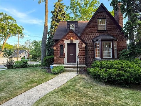 14 Fairwood Boulevard, Pleasant Ridge, MI home video tour