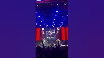 Konser Iwan Fals & Band | Pesawat Tempur #shorts #iwanfals #gaungmerah