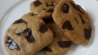 CHEWY CHOCOLATE CHIP COOKIES