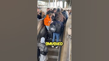This crowded subway began to cause some problems.. 🤦‍♂️😵‍💫