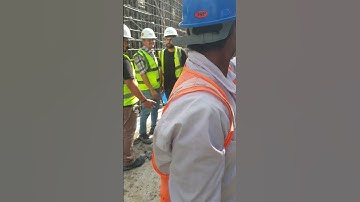 learn to fix shutter for columns #columns #shuttering #carpenter #construction #civilengineering