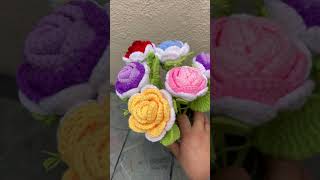 Tutorial disponible #crochetflower #crochet #diy #roses #rosaseternas