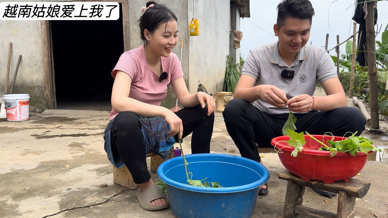 董事長懷疑公司園丁是失散的親兒子，偷偷調查確定身世，一看出生日期當場痛哭