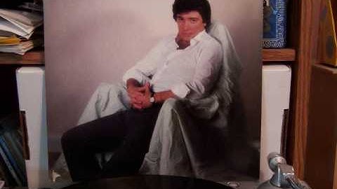 Ronnie McDowell - Watchin' Girls Go By