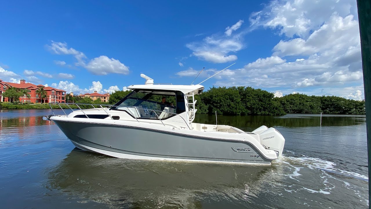 New 2021 Boston Whaler 325 Conquest For Sale at MarineMax Clearwater