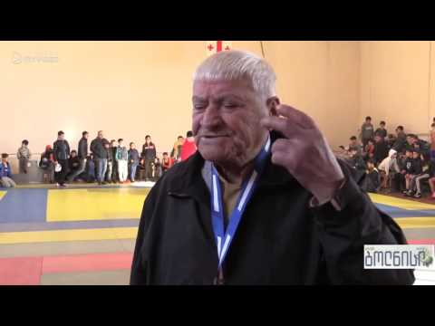 ბოლნისში ღვაწლმოსილი მწვრთნელის აკაკი ქუქჩიშვილის 80 წლის იუბილე გაიმართა(1)