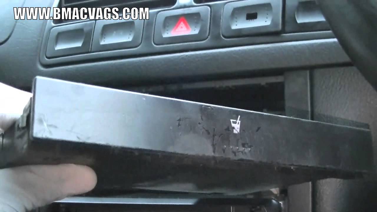 Aardappelen moeilijk Televisie kijken VW GOLF JETTA MK4 Front Cupholder Removal DIY - YouTube