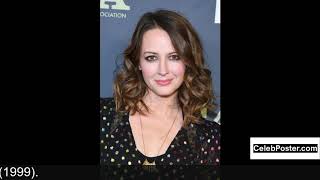 Amy Acker biography