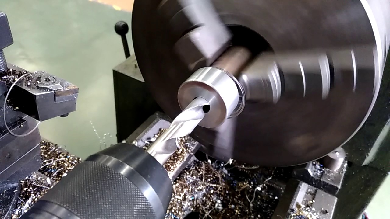 Furação em Torno Mecânicoslow motion YouTube Furação em Torno Mecânicoslow motion YouTube