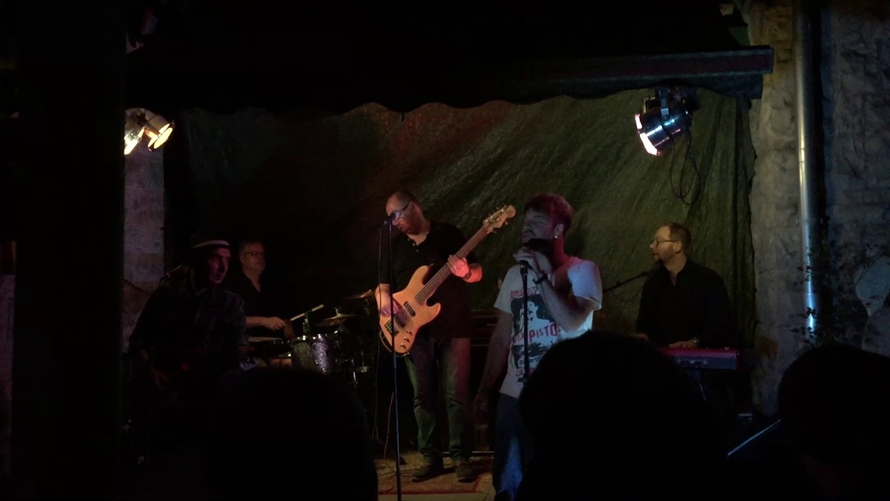 Rouven Tyler - No Woman No Cry