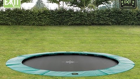 Trampoline Exit Supreme Groundlevel installation time-lapse
