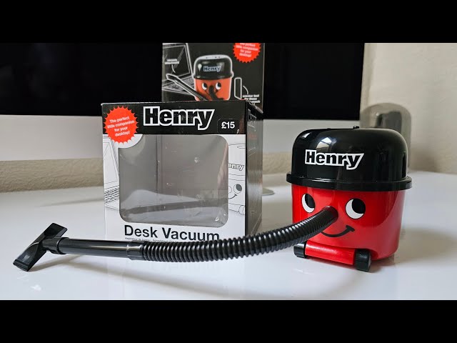 Henry Desk Vacuum