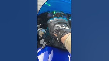 R1 start problem engine on,then goes away after I turn off and on again #r1 #motolife #motolifestyle