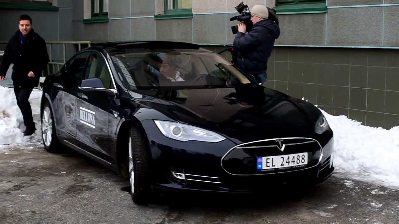 tesla model s в мурманске