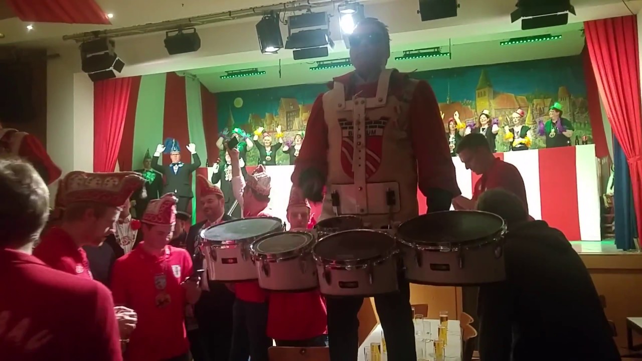 Krönendes Finale  - Fanfarencorps Weiß-Rot - Wagenbauersitzung 2018 Beckum