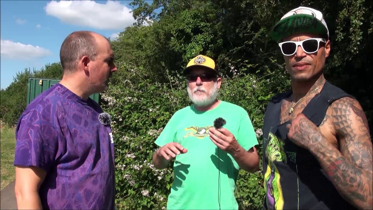 5 Minutes... Three Amigos Skate Shop London YouTube