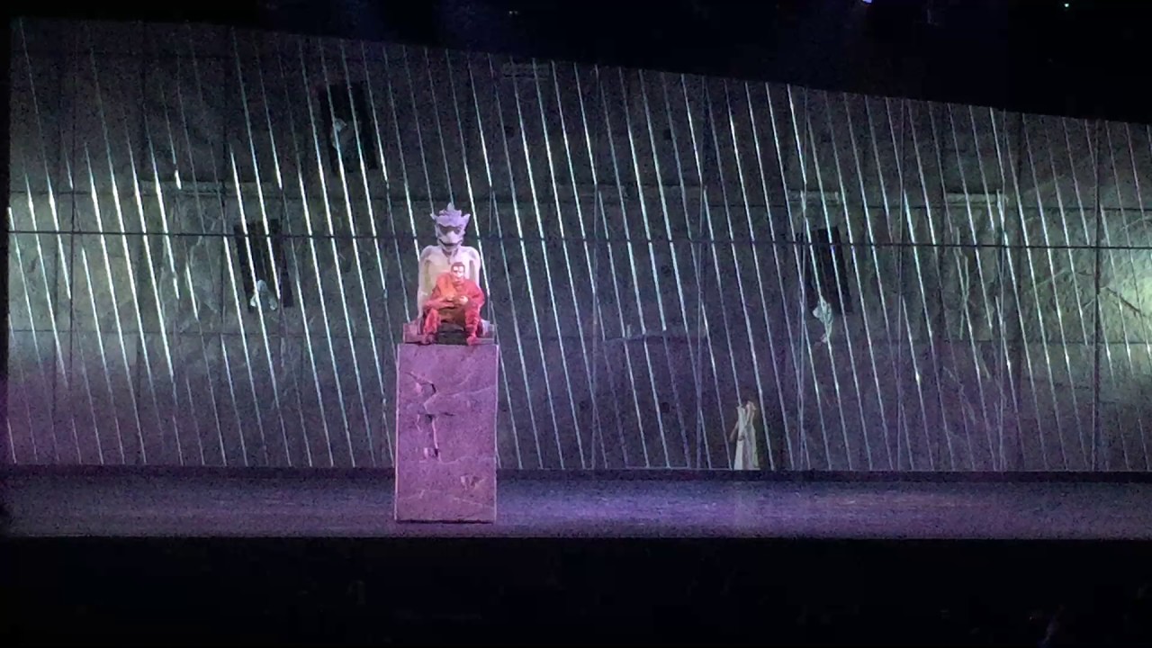 Ali in gabbia occhi selvaggi (Tania Tuccinardi, Giò di Tonno) - Notre Dame de Paris