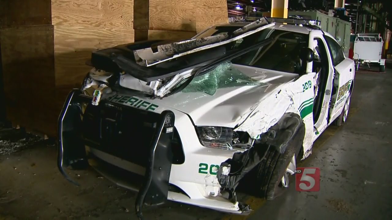 Deputy Injured After High Speed Chase Ends In Crash - YouTube
