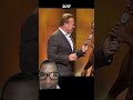 miren a arnold schwrzernegger  todo un heroes  wao tremendo