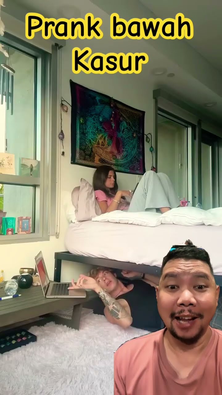 PRANK BAWAH KASUR LAGU SERAM!!???? #funny #comedy #prank #singing #explore